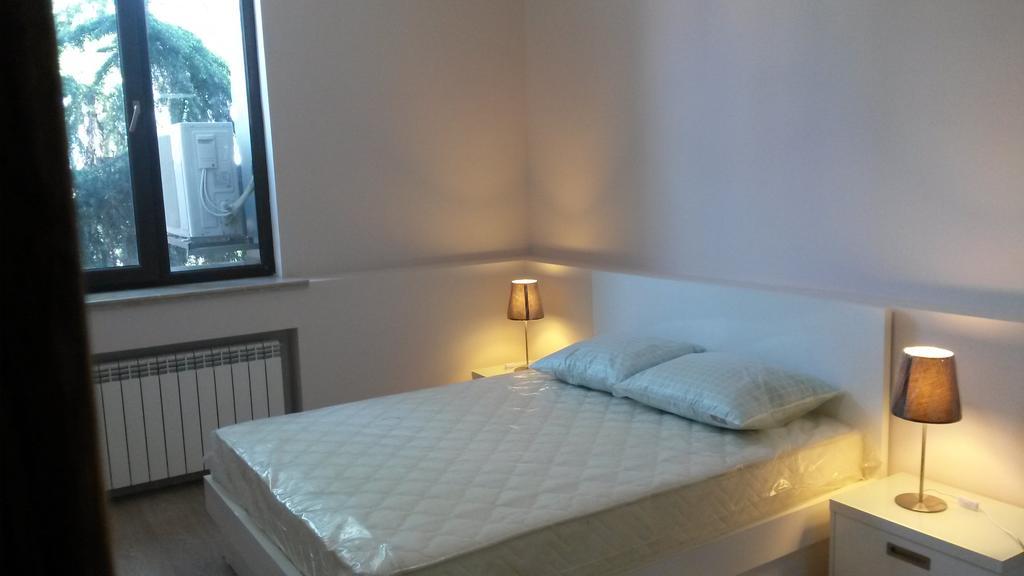 City View Apartment On Gorgiladze 1 Batumi Esterno foto